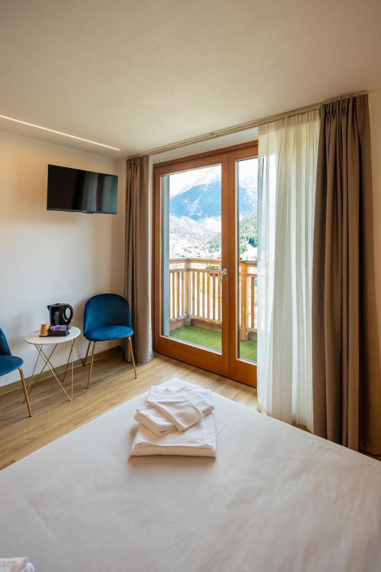 Agriturismo Donec ปอนเตดีเลโญ ภายนอก รูปภาพ